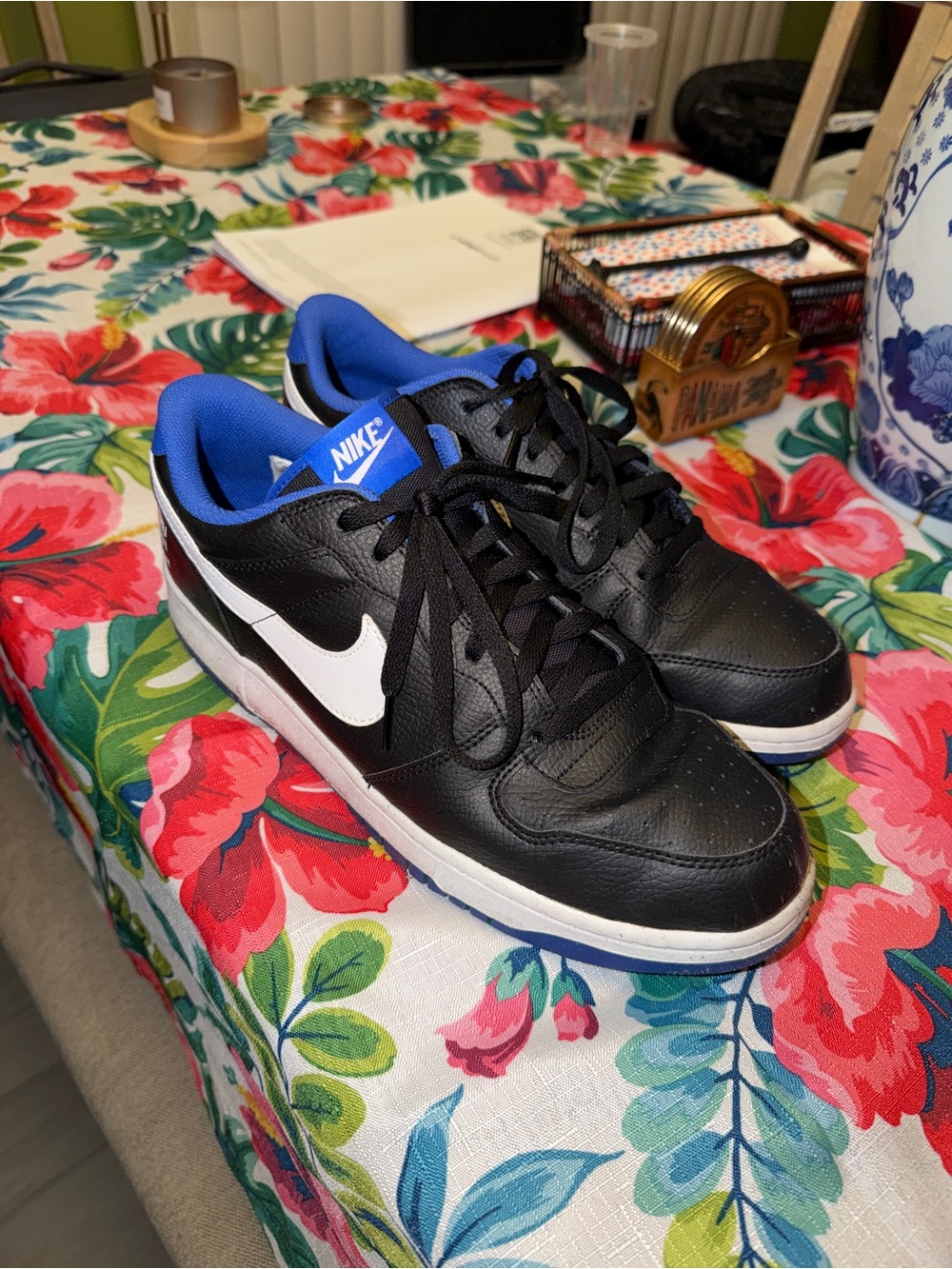 Nike Men’s Black, White & Blue Low-Top Sneakers